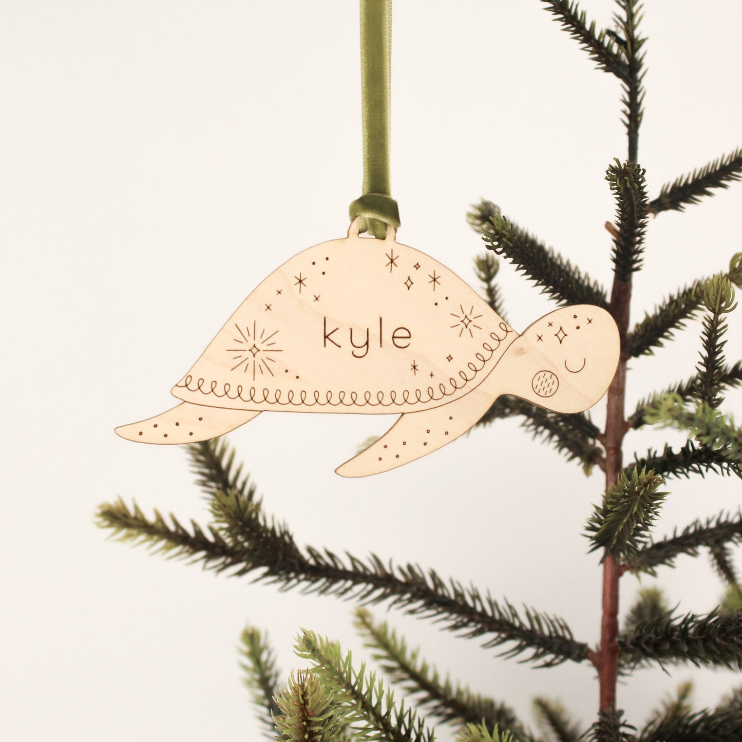 sea turtle personalized wooden folksy christmas ornaments