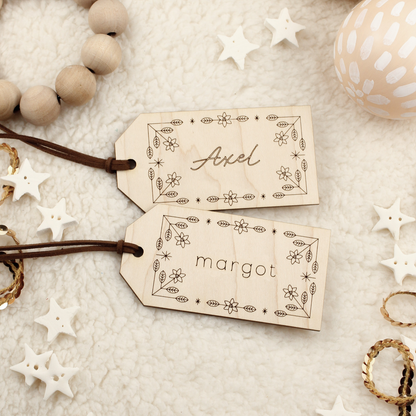 heirloom maple wood stocking tag, poinsettia design