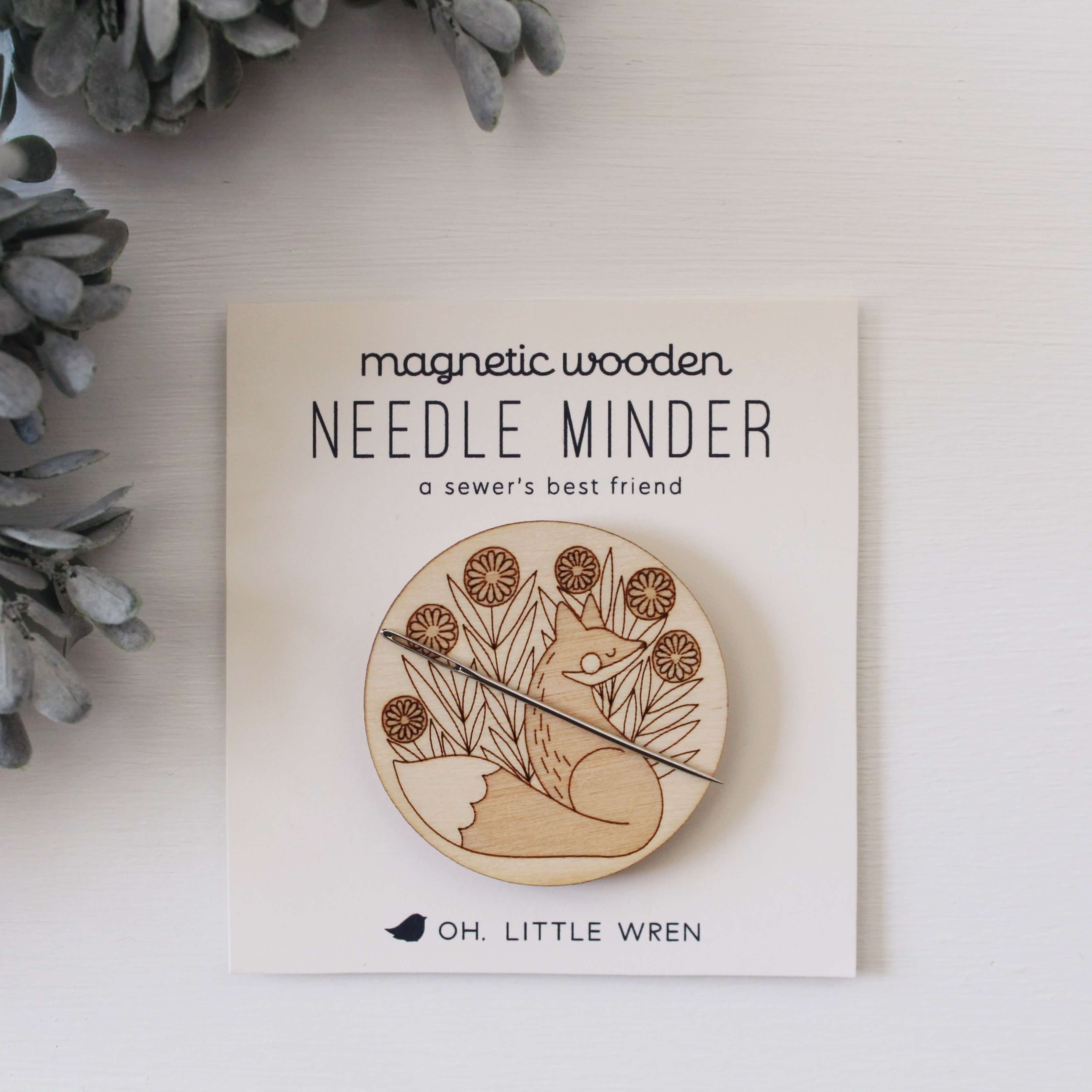 forest fox wooden needle minder