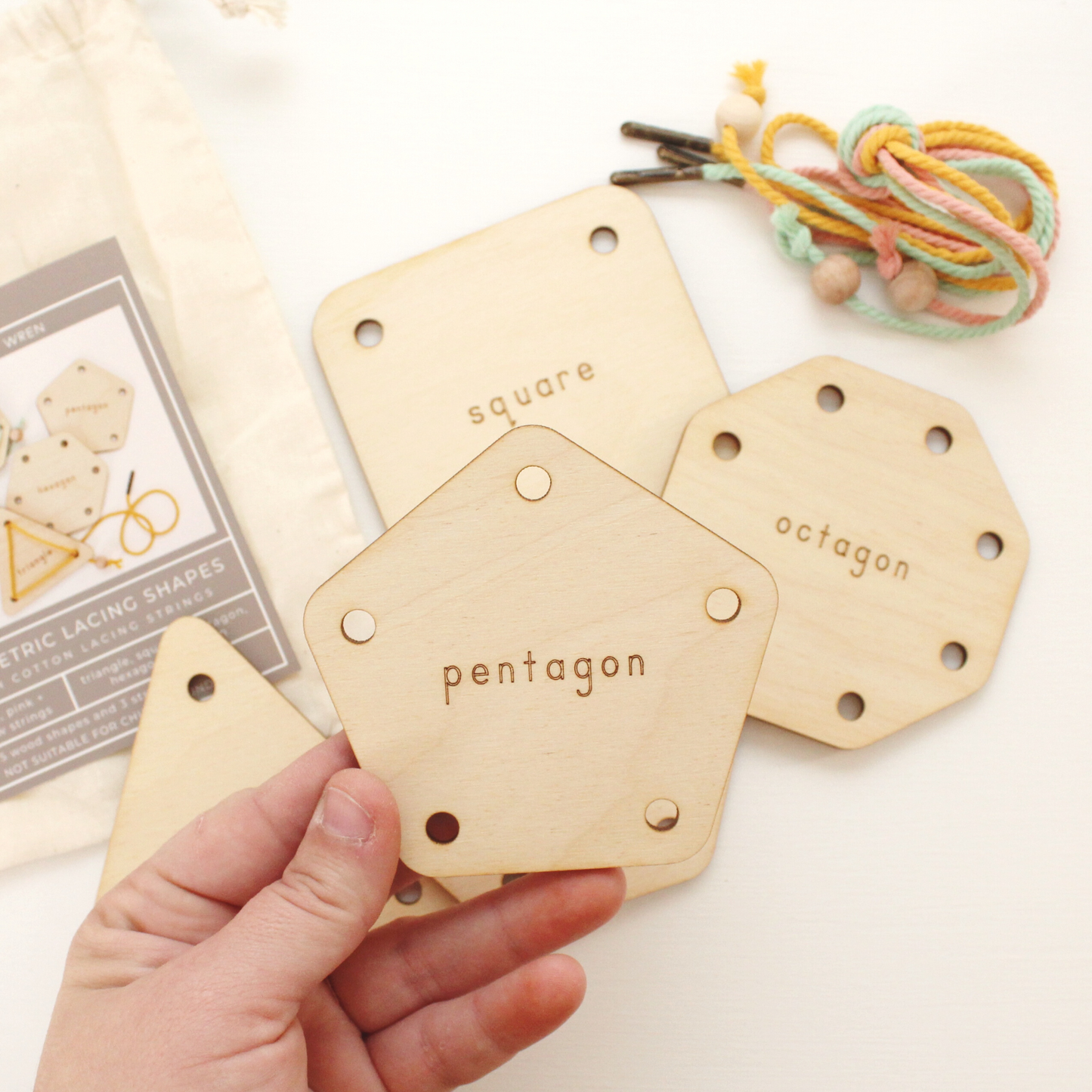 geometric shapes lacing set