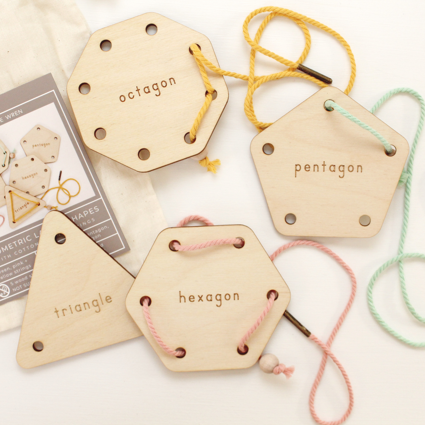 geometric shapes lacing set